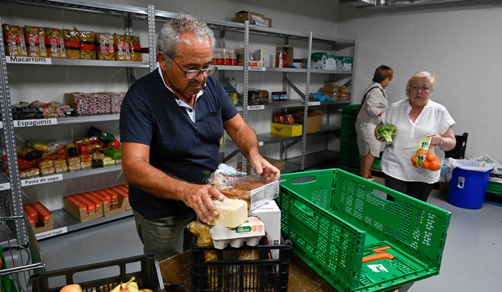 Los bancos de alimentos alertan, aumenta la pobreza y descienden los donativos